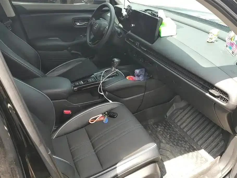 Honda HR-V 2023 240TURBO Sporty Edition — миниатюра 7