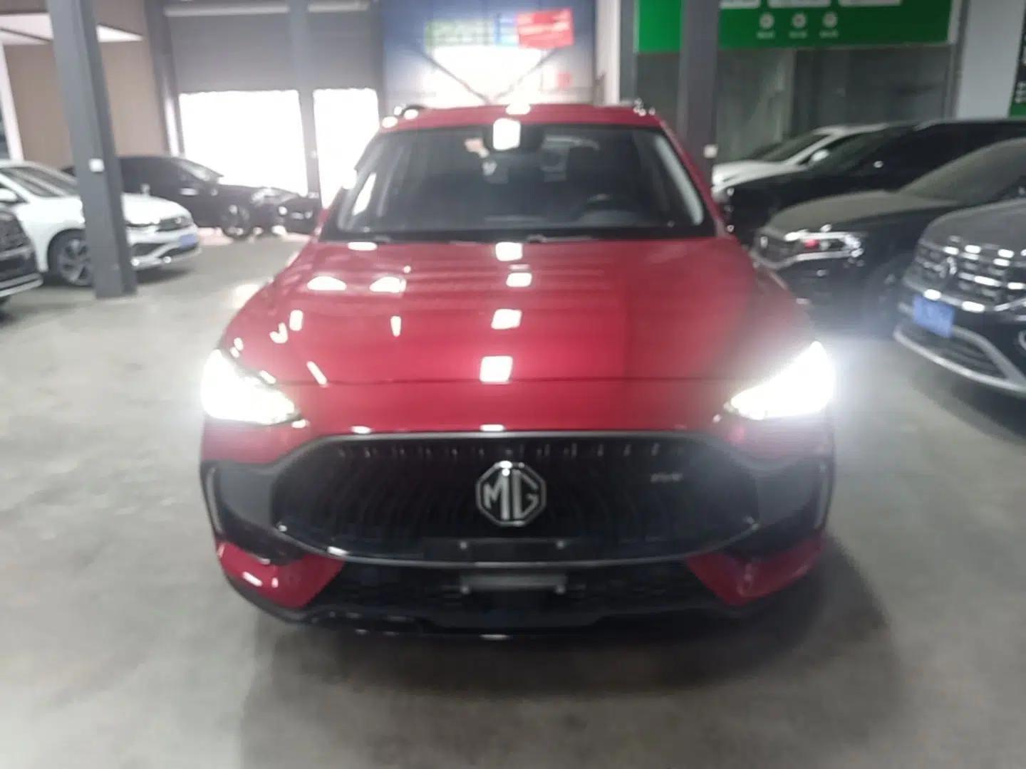 MG Pilot 2021 300TGI Automatic Two-Wheel Drive Trophy Prestige Edition — миниатюра 2
