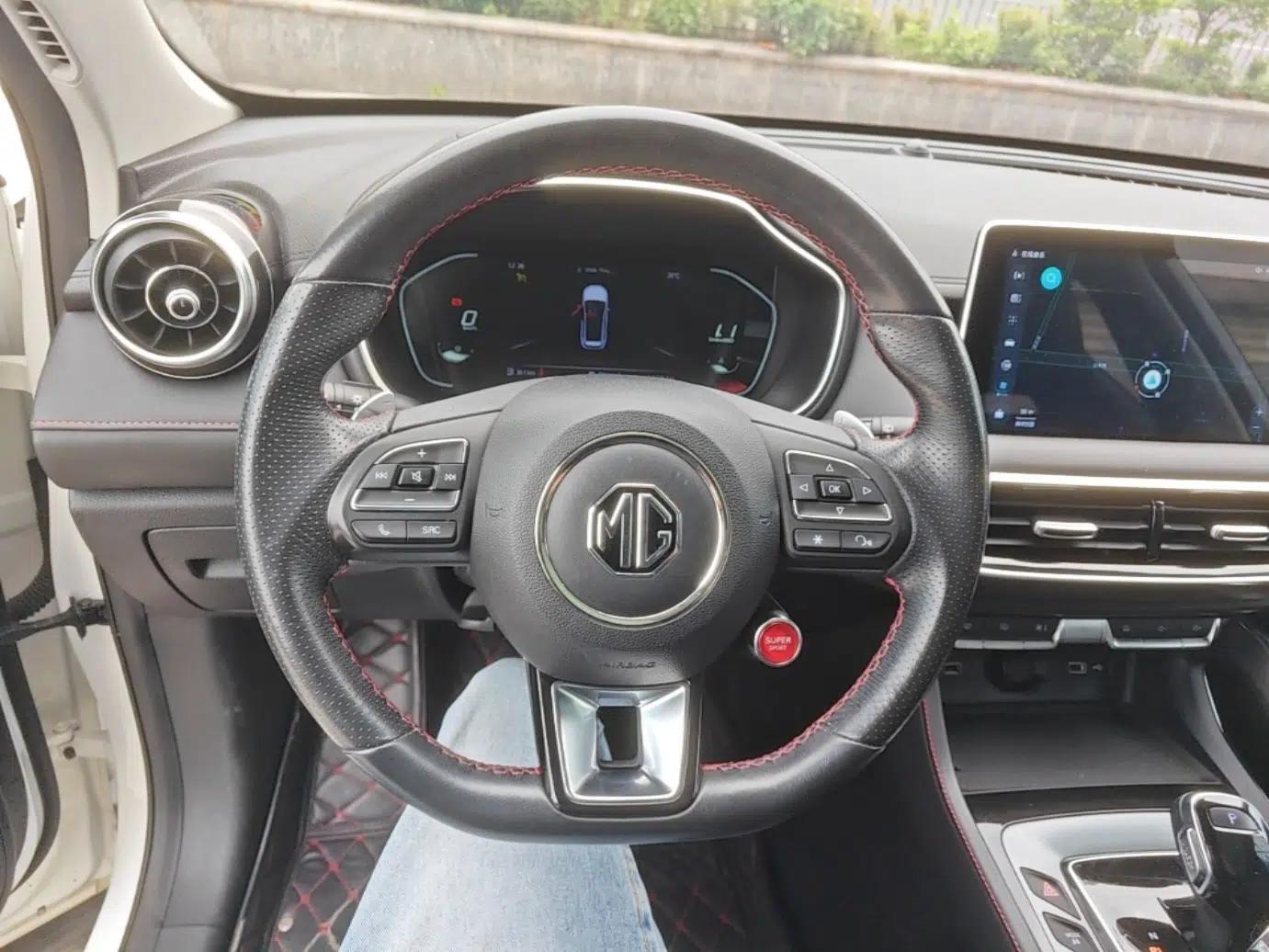 MG Pilot 2021 300TGI Automatic Two-Wheel Drive Trophy Deluxe Edition — миниатюра 14