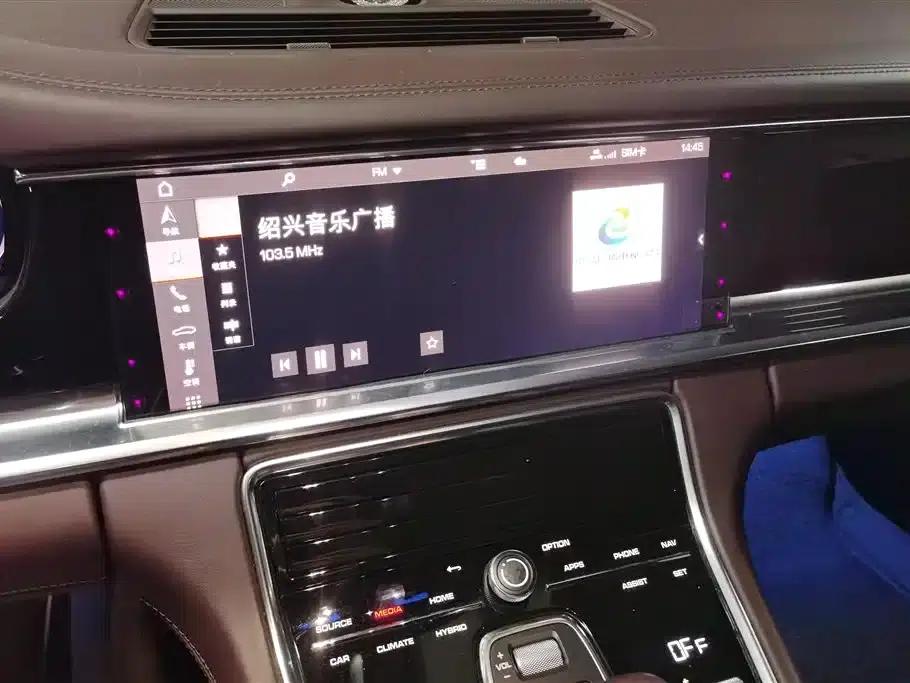 2021 Panamera 4 E-Hybrid Executive Long Wheelbase 2.9T — миниатюра 13