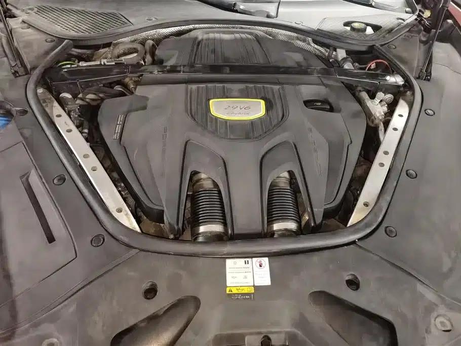 2021 Panamera 4 E-Hybrid Executive Long Wheelbase 2.9T — миниатюра 10