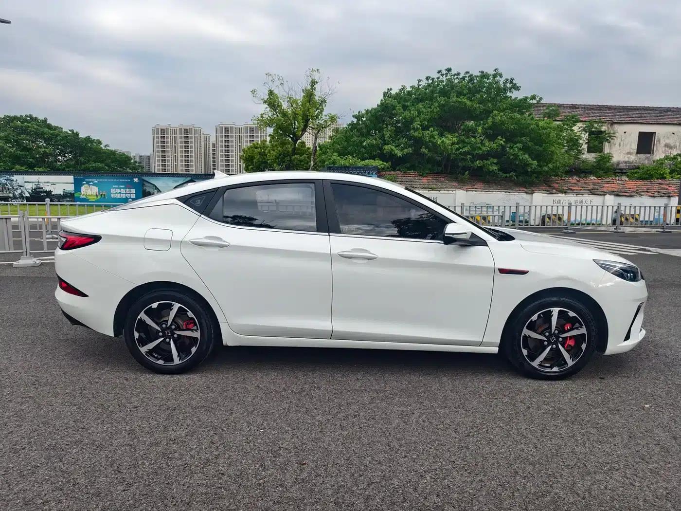 Sihao A5 2021 1.5T CVT Premium Intelligent Connected Edition — миниатюра 17