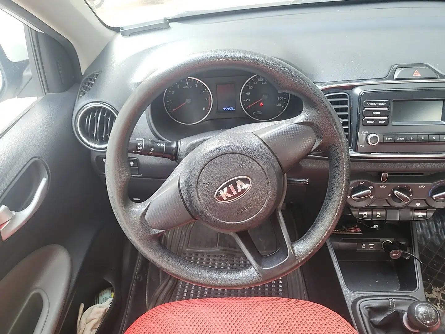 Kia Pegas 2017 1.4L Manual Fashion Edition Smart — миниатюра 11