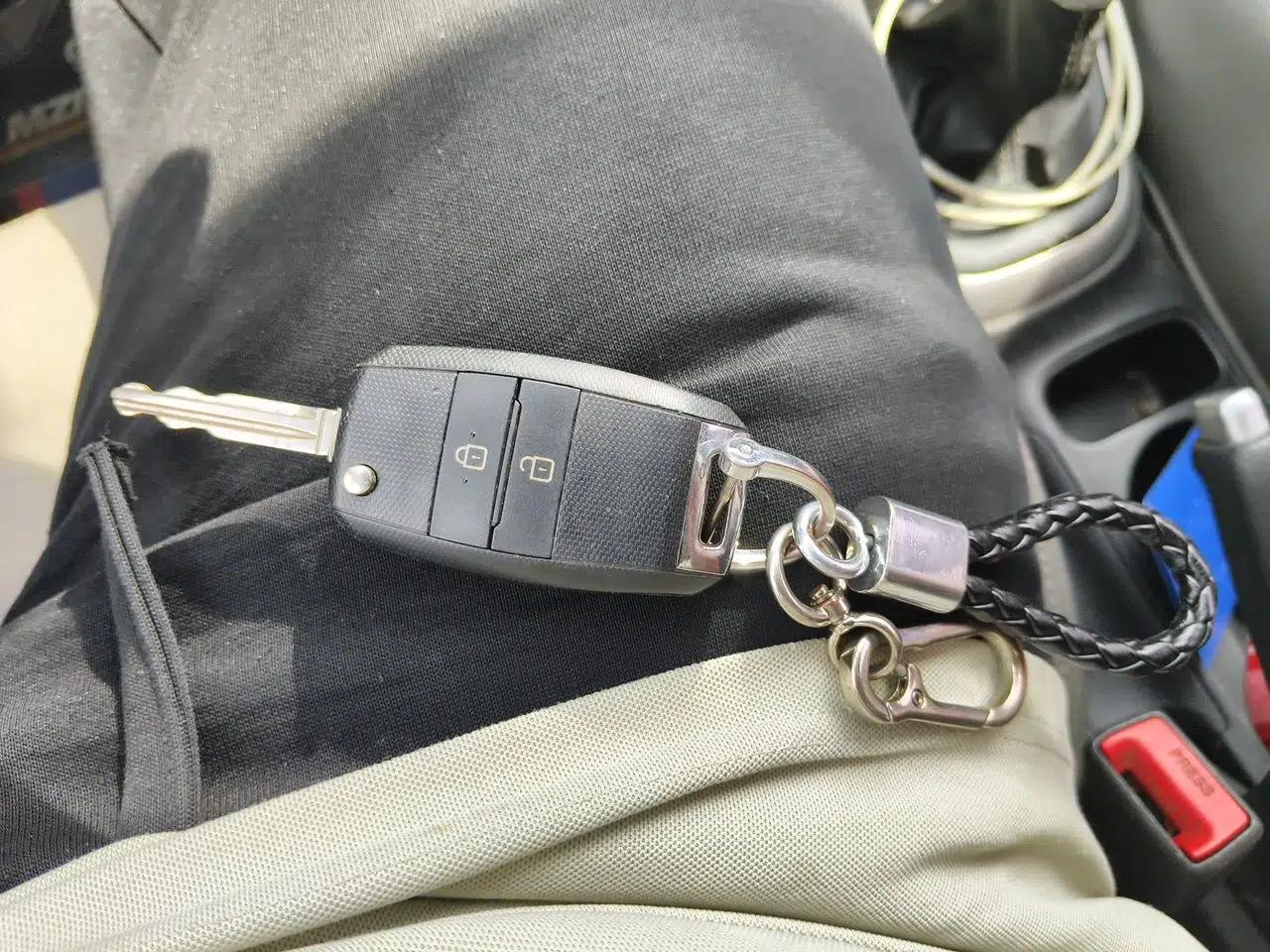 Kia Pegas 2019 1.4L Manual Value Edition National VI Standard — миниатюра 9
