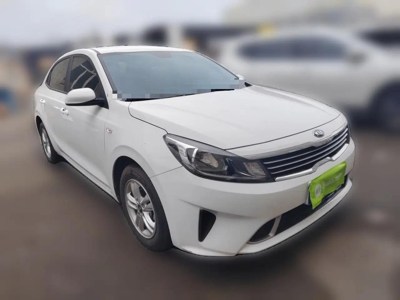 Kia Forte 2019 1.6L Automatic Fashion Edition China VI Standard — миниатюра 3