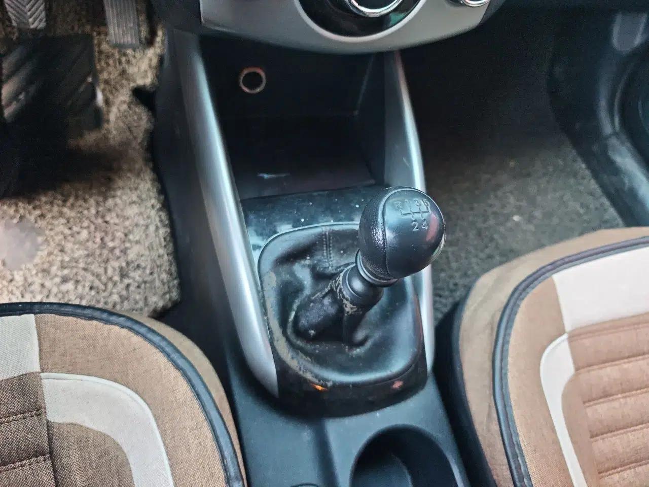 Kia Forte 2014 1.6L MT GL — миниатюра 15