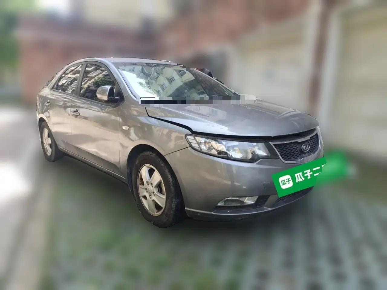 Kia Forte 2012 1.6L MT GL Commemorative Edition — миниатюра 3