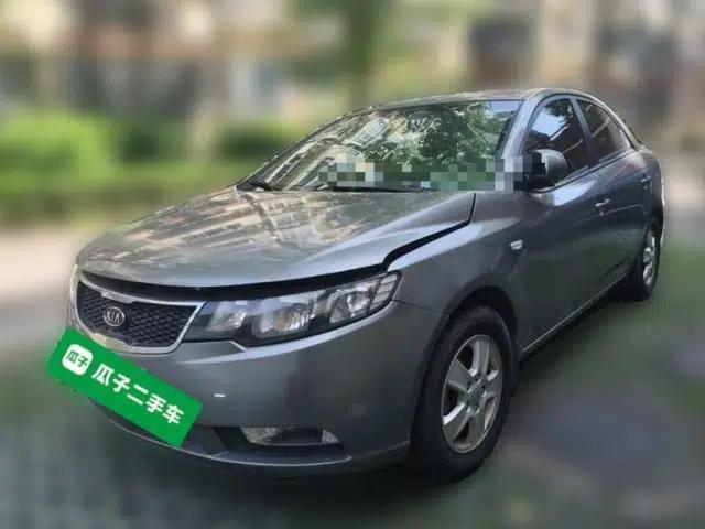 Kia Forte 2012 1.6L MT GL Commemorative Edition