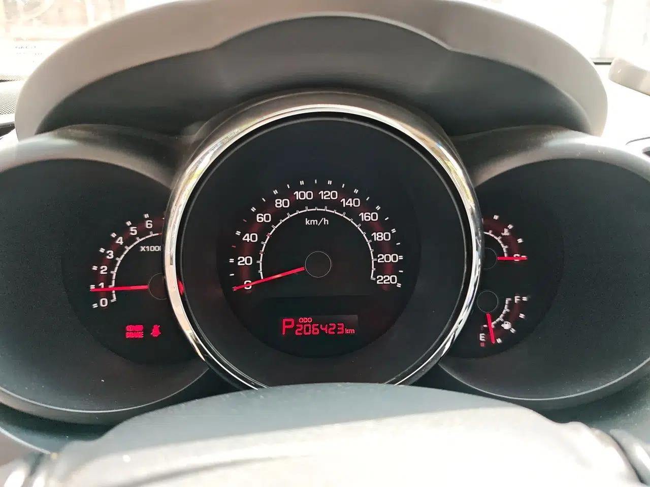 Kia Soul 2010 1.6L AT GLS — миниатюра 12