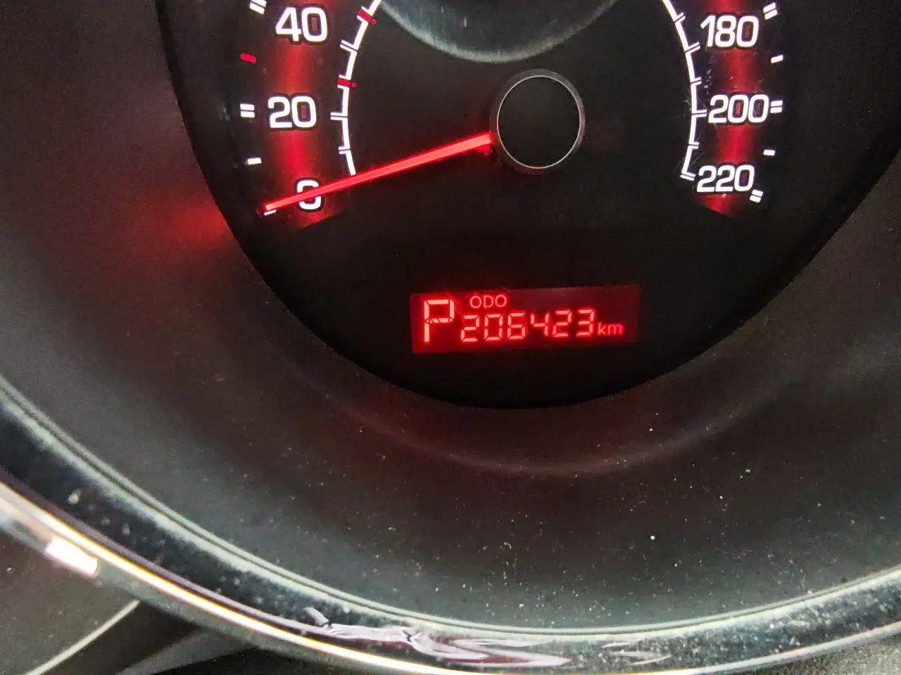 Kia Soul 2010 1.6L AT GLS — миниатюра 13