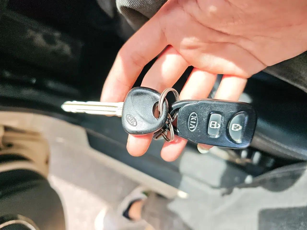 Kia Soul 2010 1.6L AT GLS — миниатюра 9