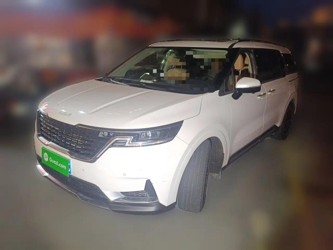 Kia Carnival 2021 2.0T Flagship Edition — миниатюра 1