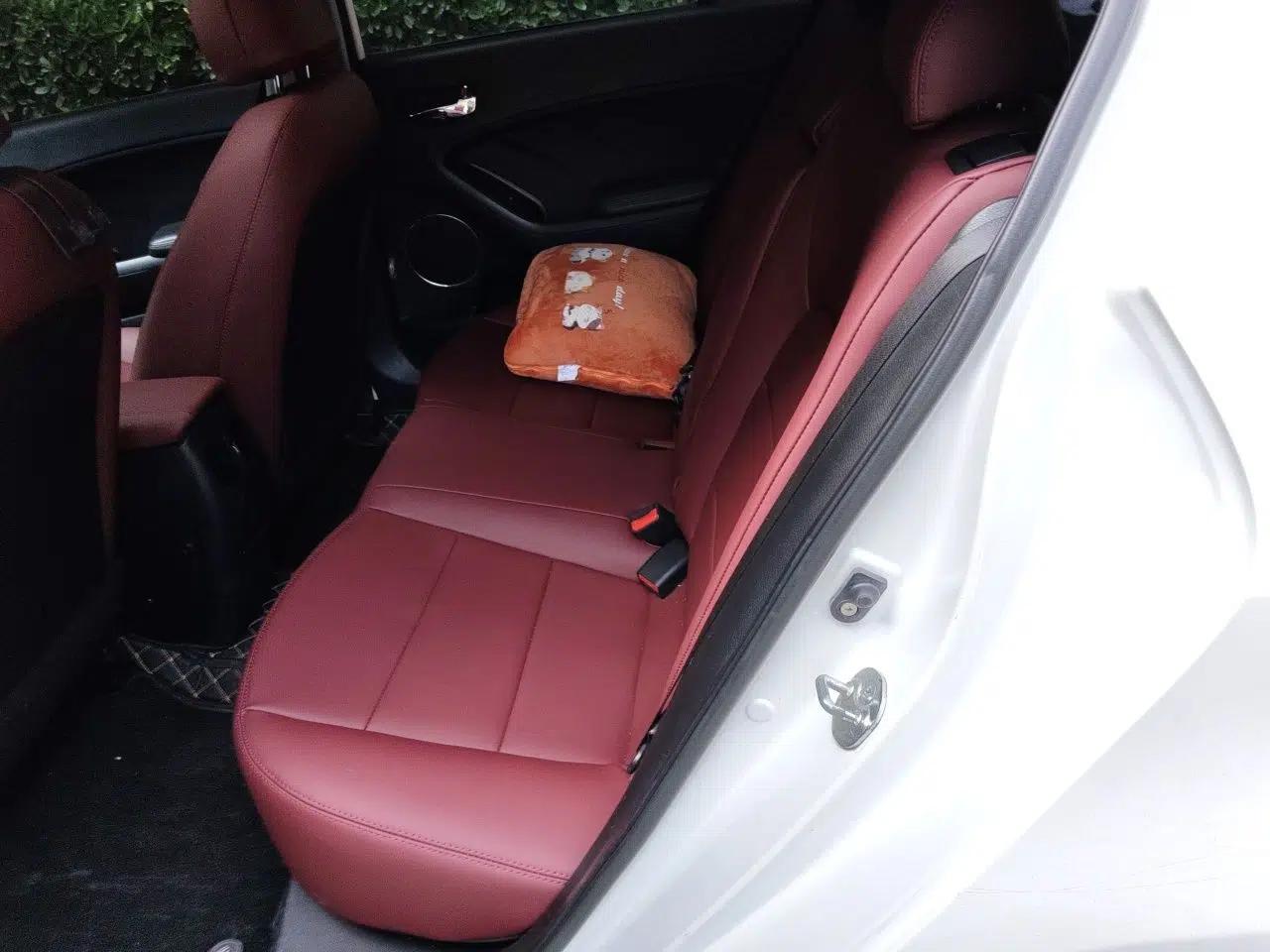 Kia K3S 2014 1.6L Automatic DLX — миниатюра 18