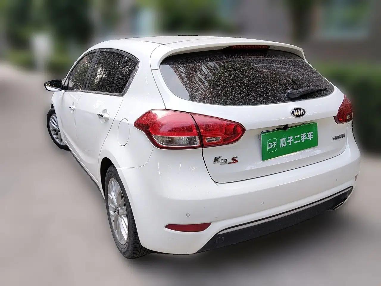 Kia K3S 2014 1.6L Automatic DLX — миниатюра 4