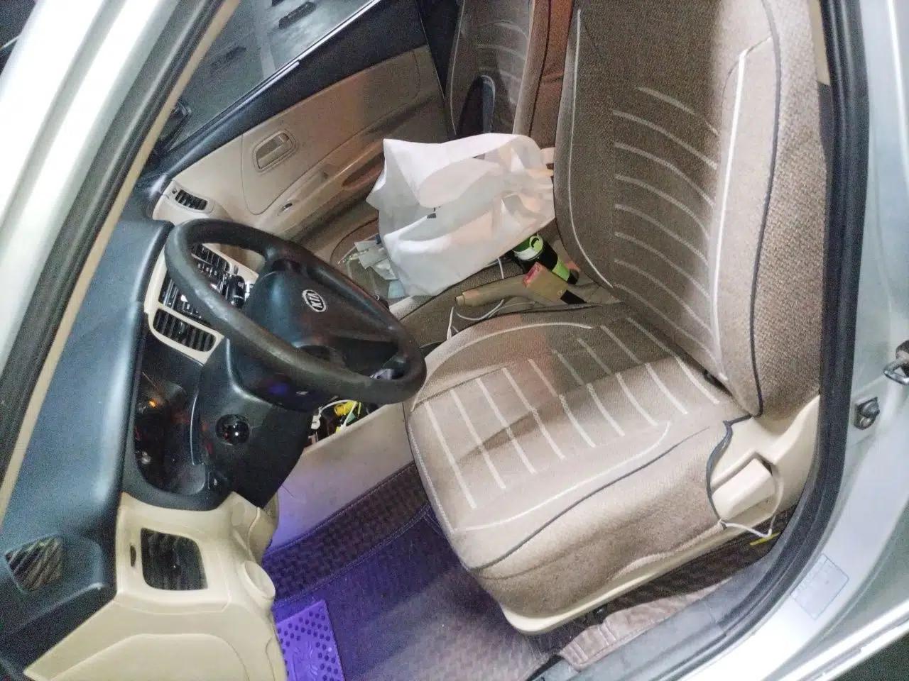 Kia Rio 2007 1.4L MT GL — миниатюра 16