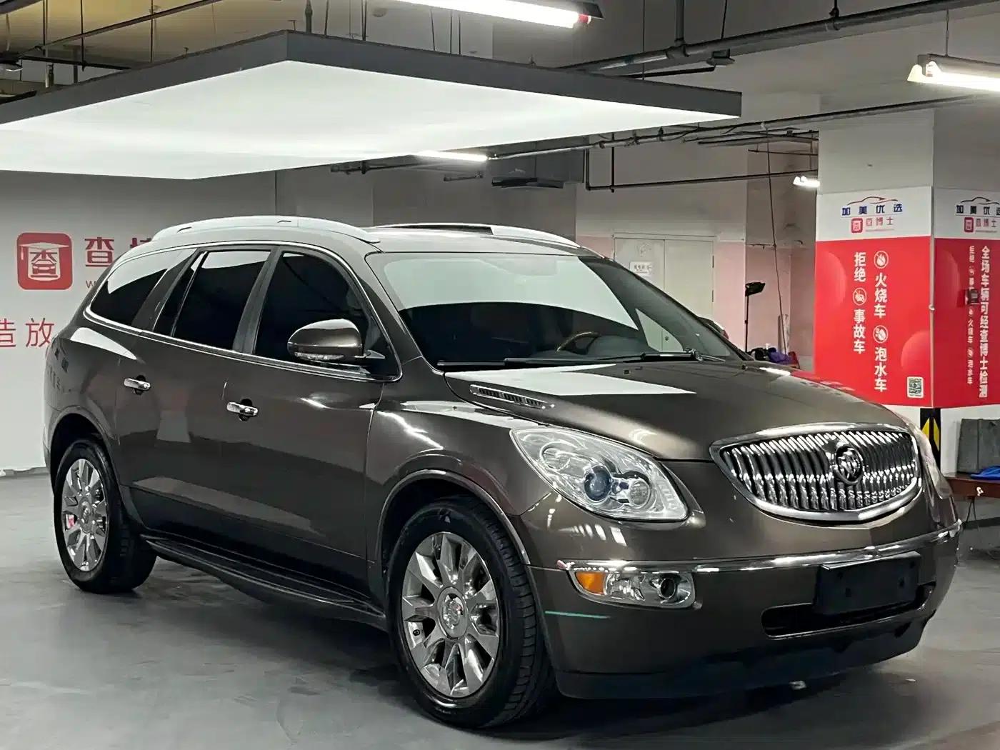 Enclave 2010 3.6L Flagship Edition — миниатюра 2
