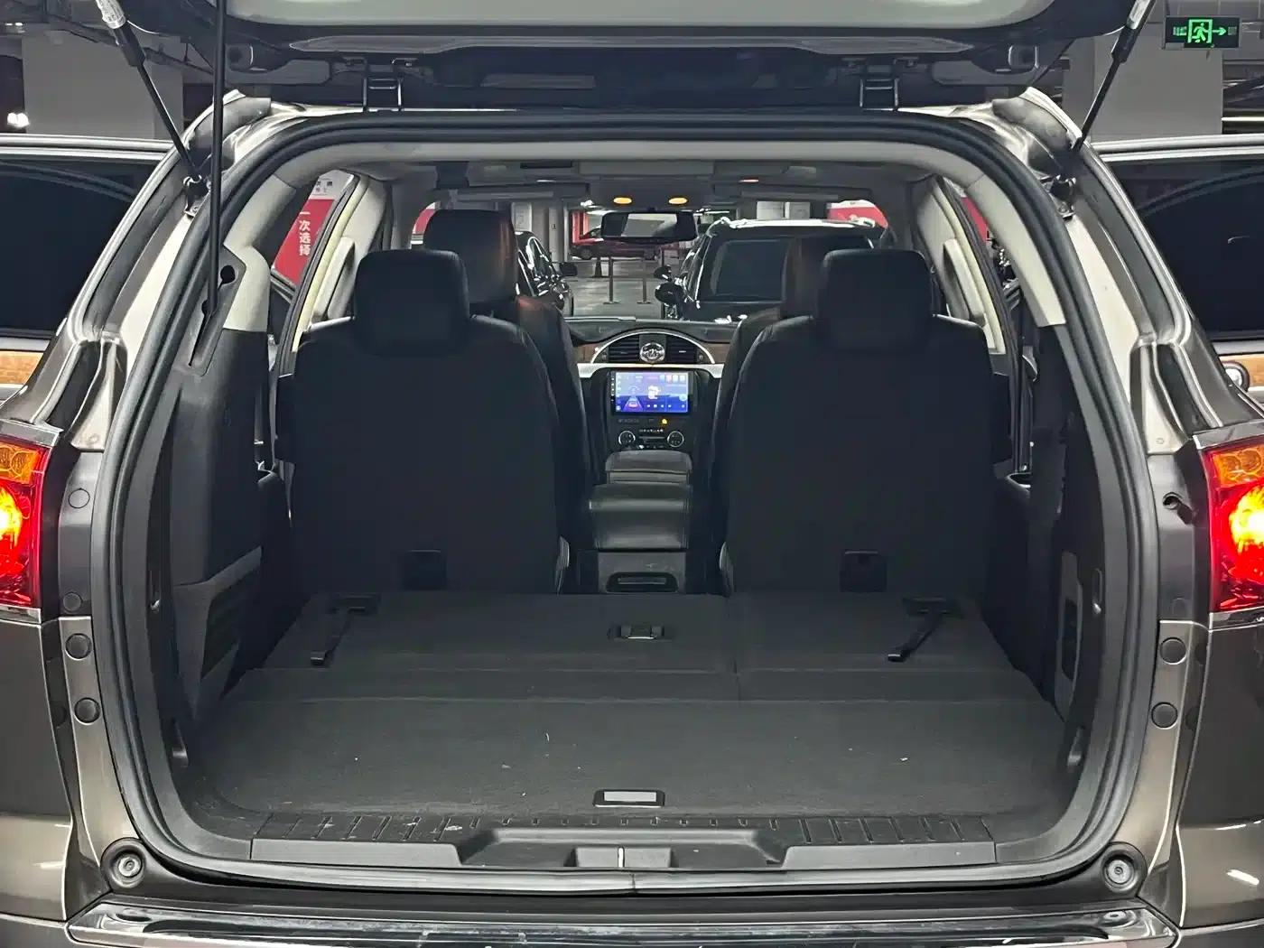 Enclave 2010 3.6L Flagship Edition — миниатюра 24