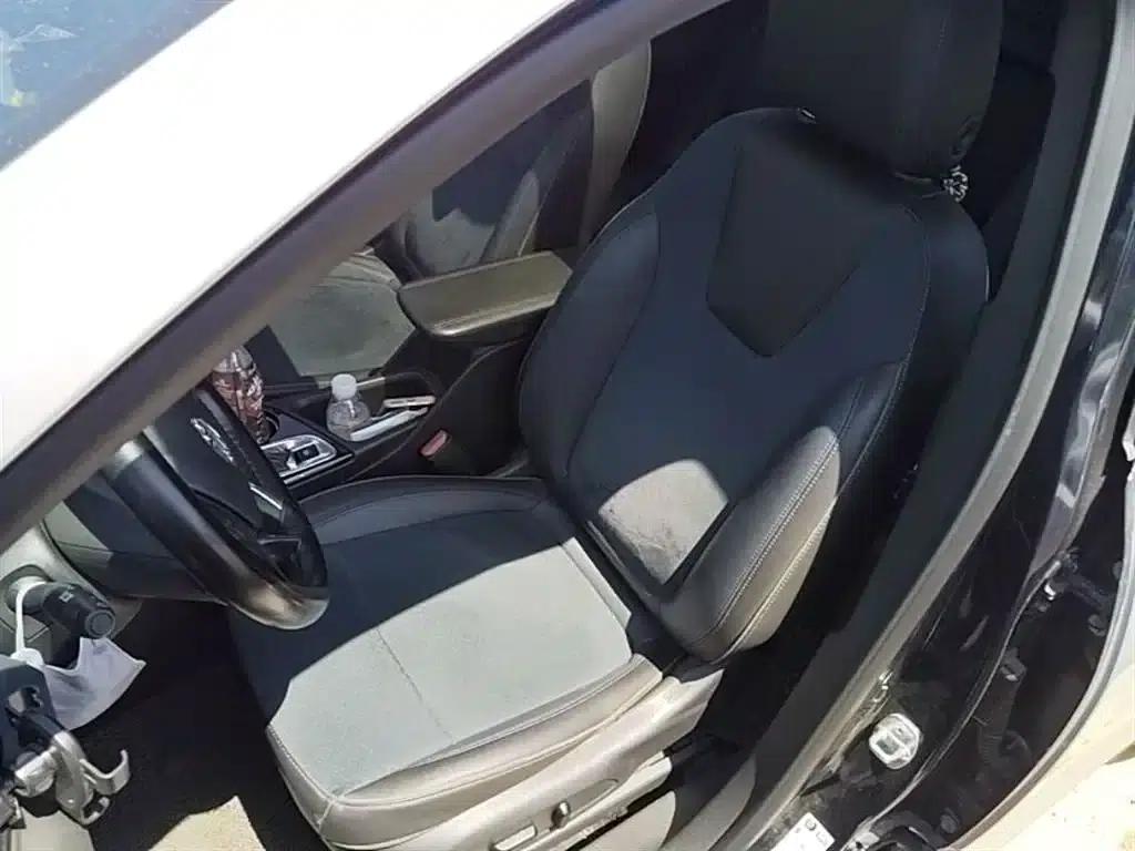 Encore GX 2020 20T CVT 2WD Luxury — миниатюра 15