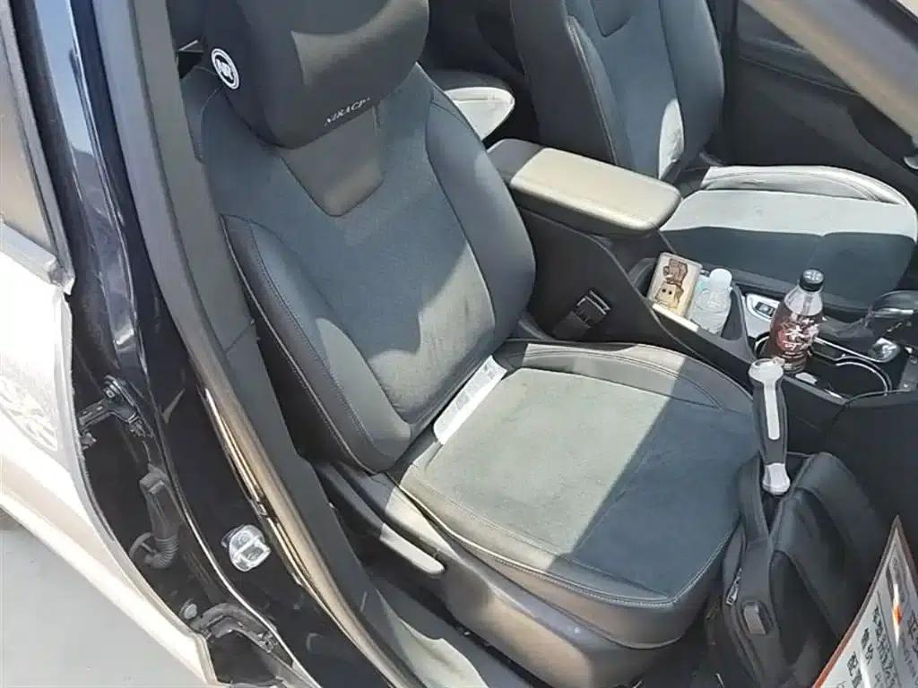 Encore GX 2020 20T CVT 2WD Luxury — миниатюра 25