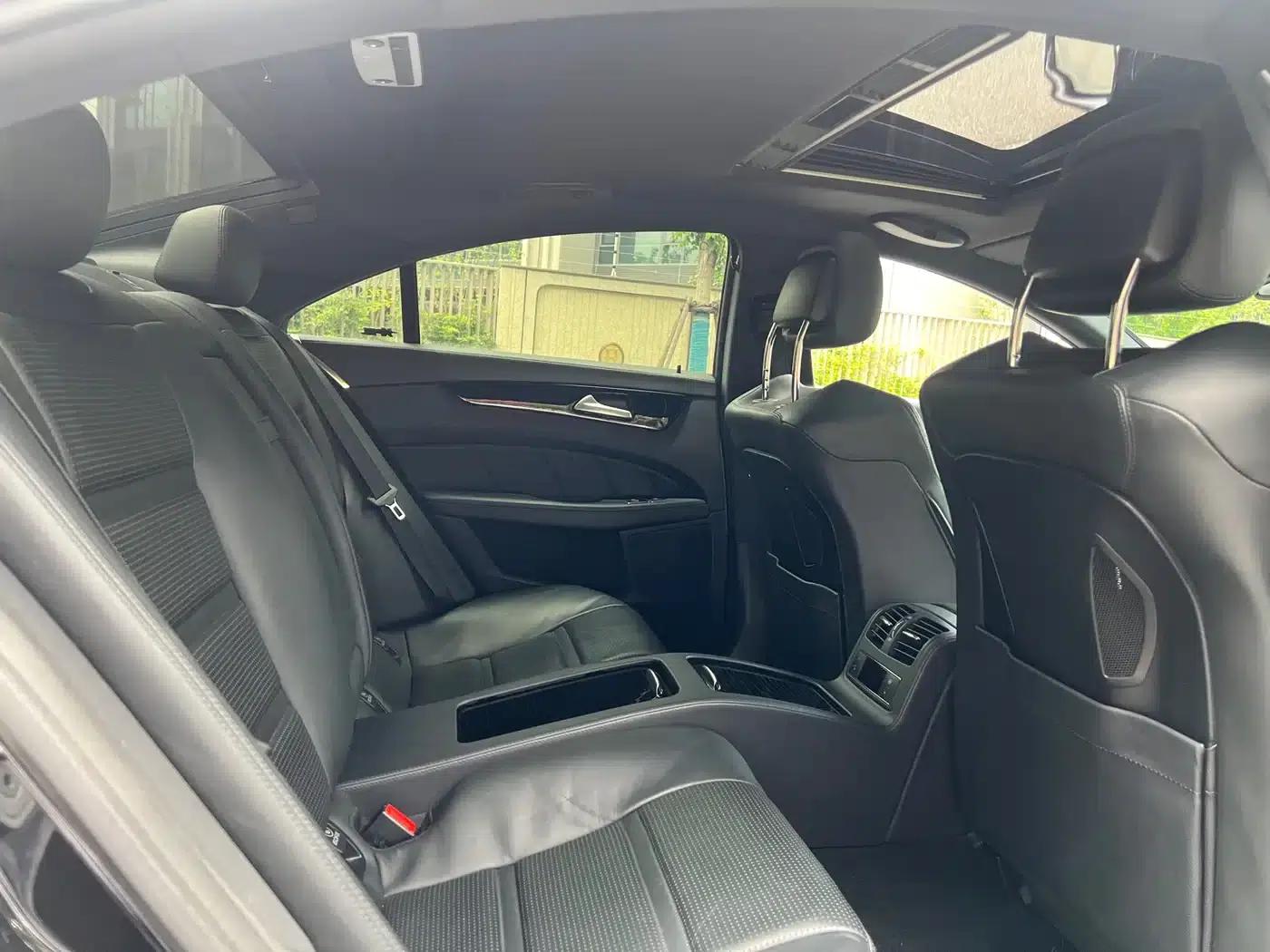 2015 Mercedes-Benz CLS AMG 63 4MATIC — миниатюра 13