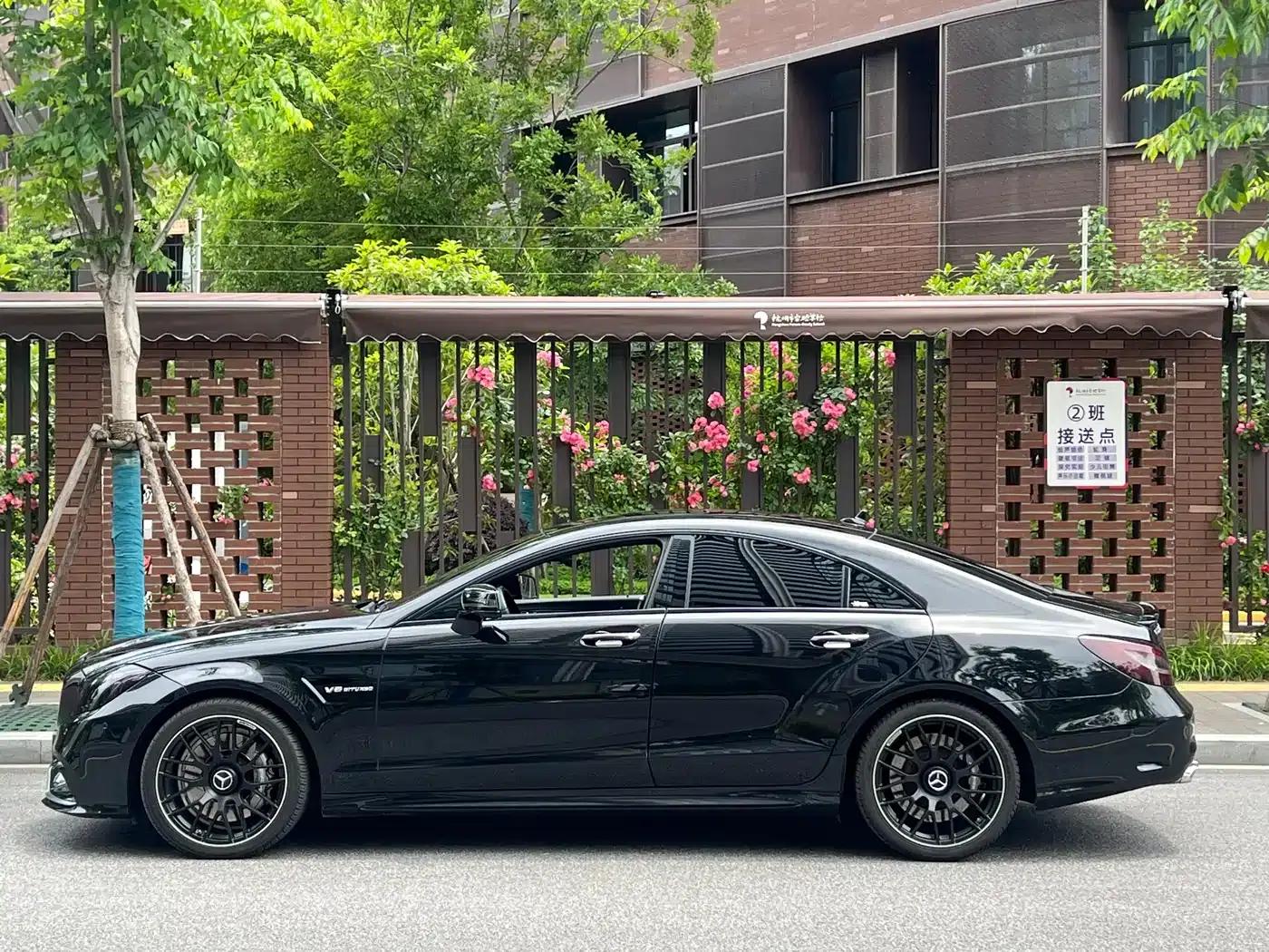 2015 Mercedes-Benz CLS AMG 63 4MATIC — миниатюра 3