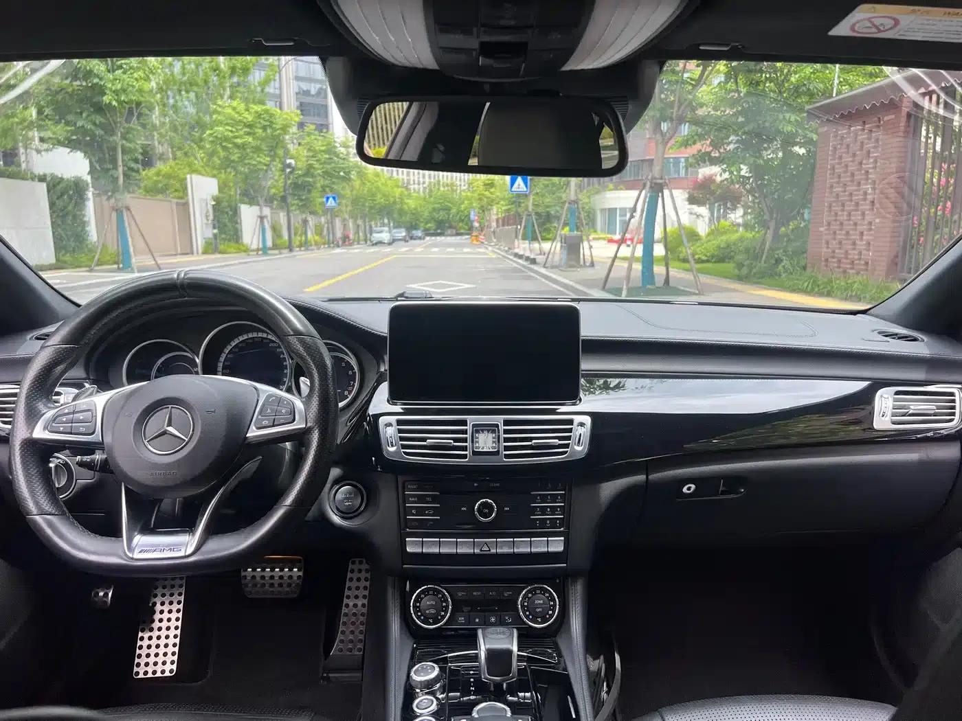 2015 Mercedes-Benz CLS AMG 63 4MATIC — миниатюра 10
