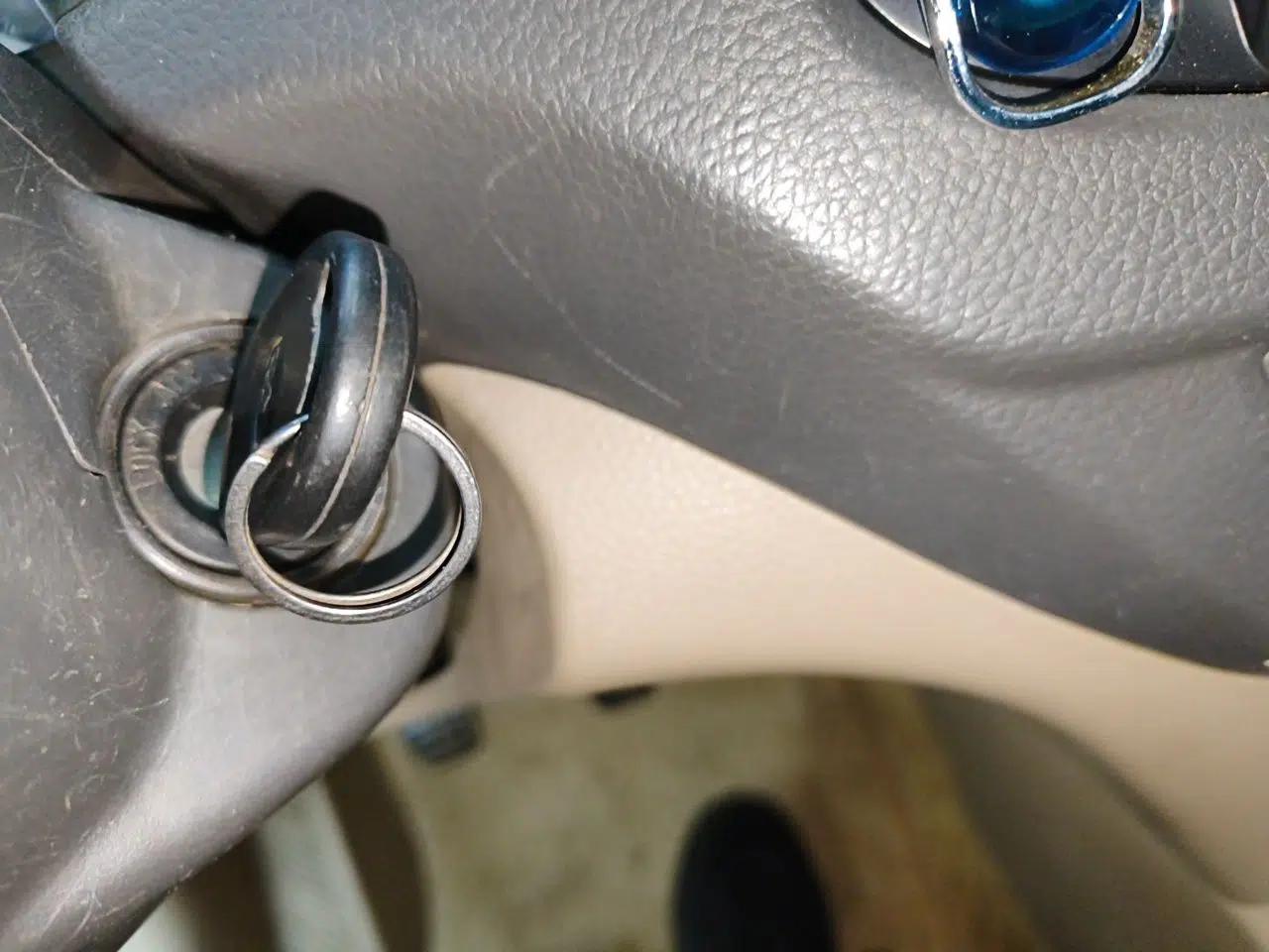 Chery E5 2012 1.5L Manual Sport Edition — миниатюра 9