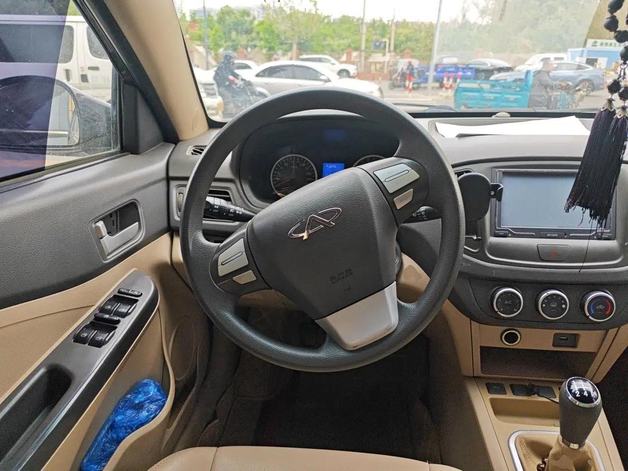 Chery E5 2011 1.5L Manual Zhiyue Version — миниатюра 11