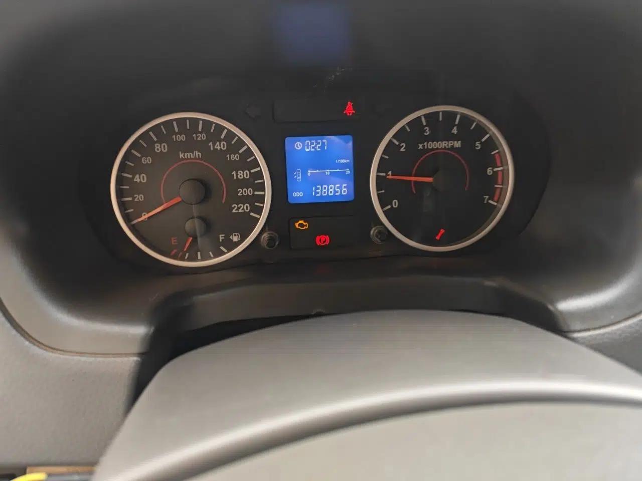 Chery E5 2011 1.5L Manual Zhiyue Version — миниатюра 13