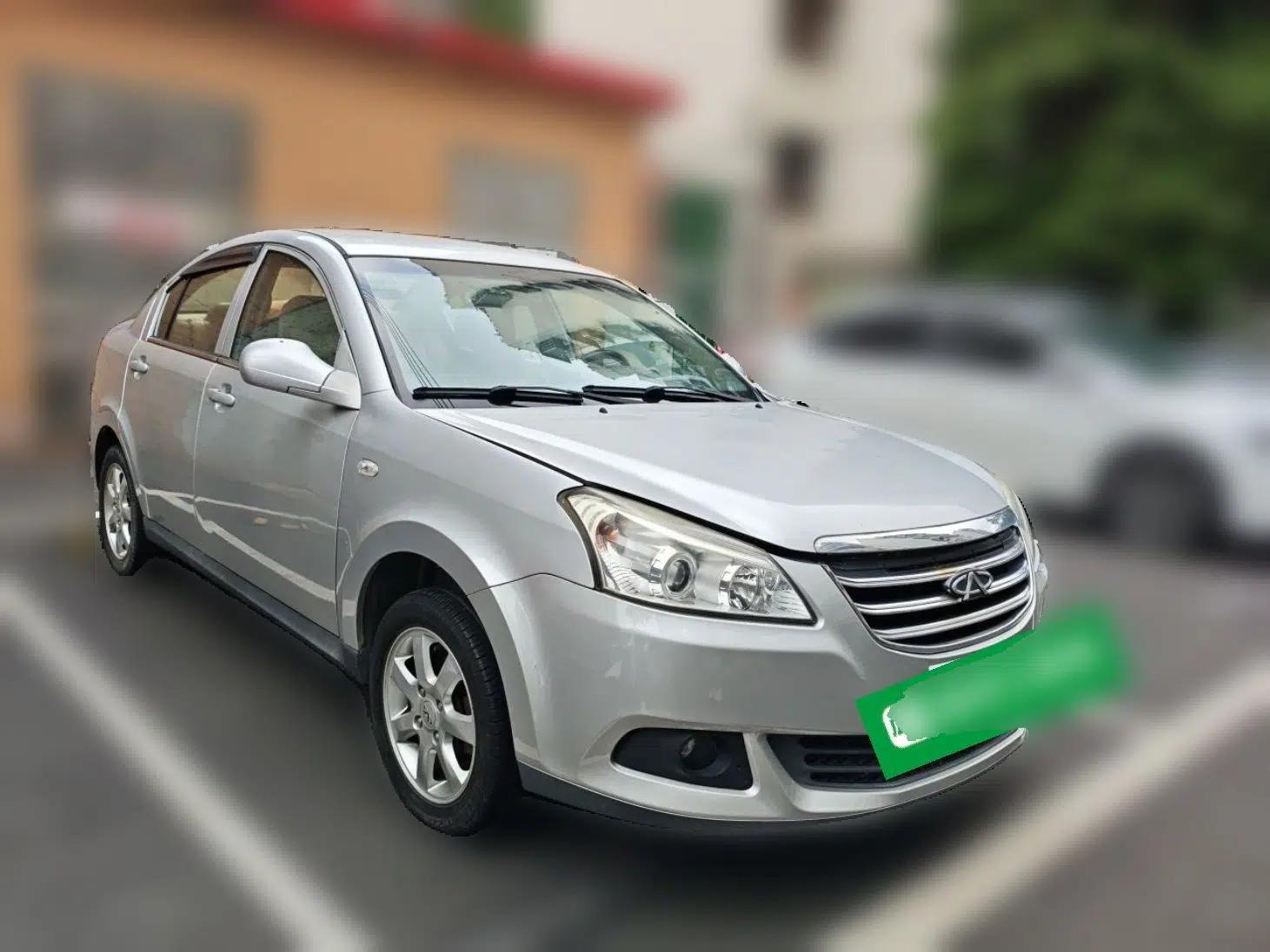 Chery E5 2012 1.5L Manual Sport Edition — миниатюра 3