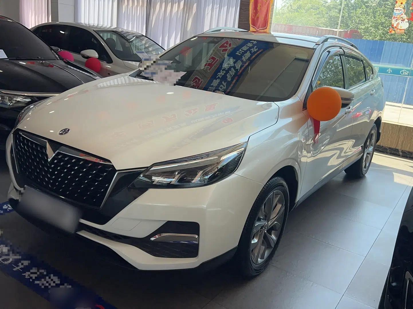 Venucia T90 2020 2.0L CVT Smart Connect & Smooth Drive Edition — миниатюра 1