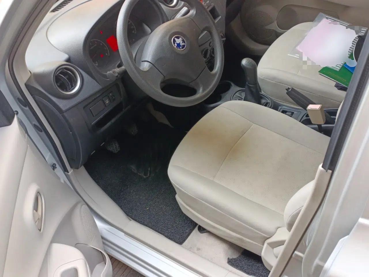 Venucia R30 2014 1.2L Manual Comfort Edition — миниатюра 16