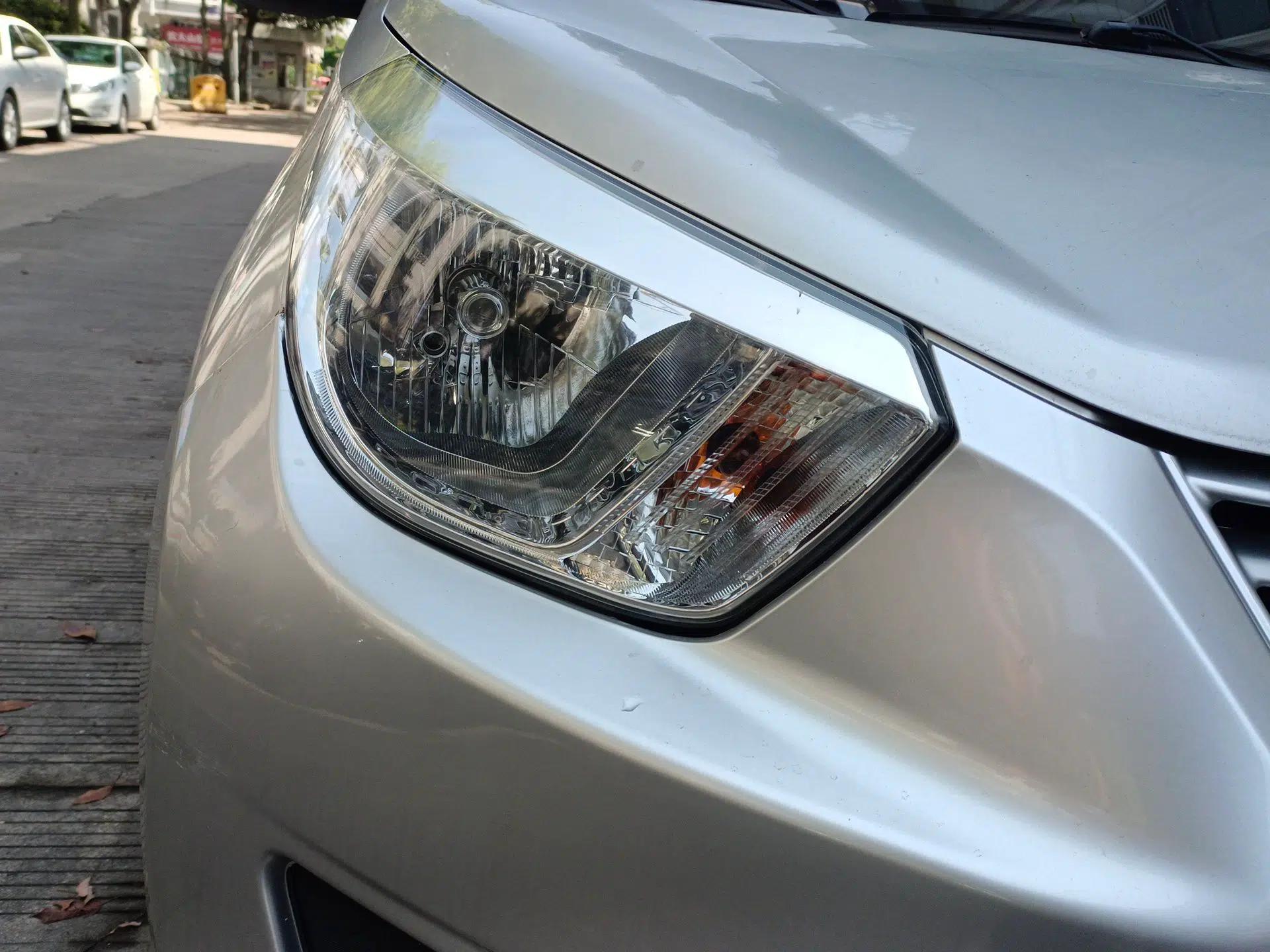 Venucia R30 2014 1.2L Manual Comfort Edition — миниатюра 7