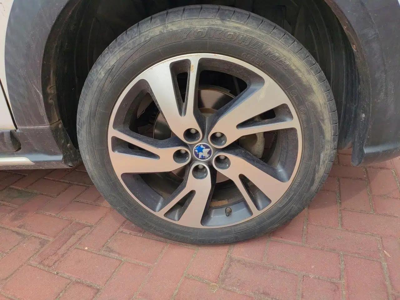 Venucia T70X 2016 2.0L CVT SmartFun Sport Edition — миниатюра 8