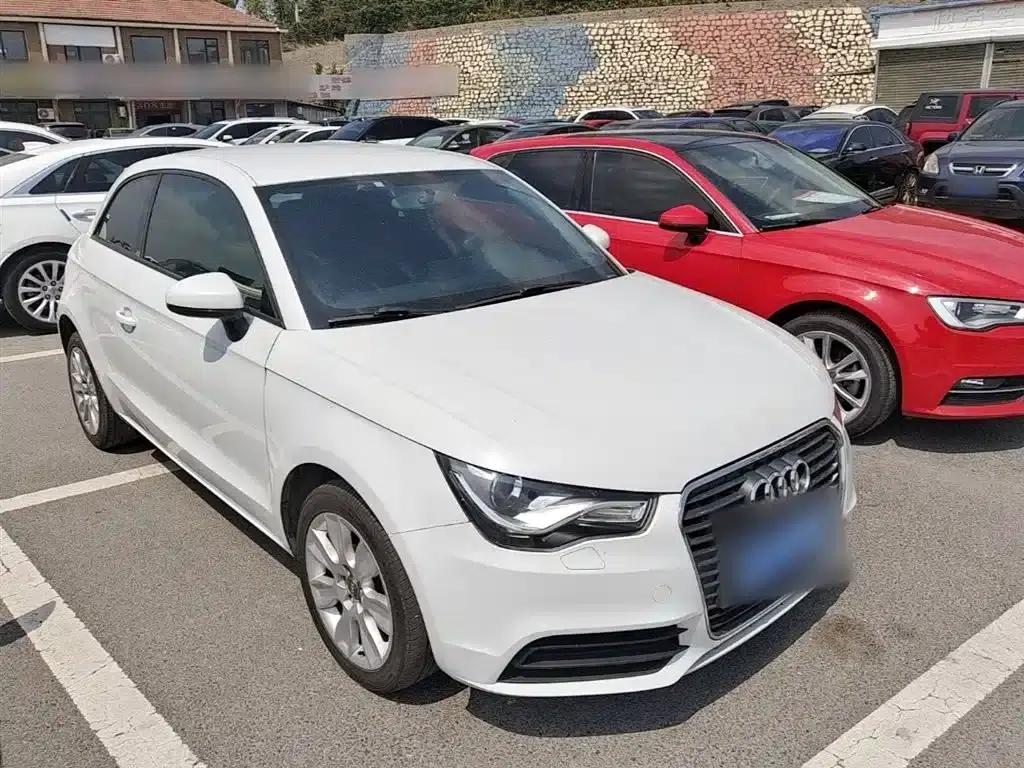 Audi A1 2014 30 TFSI Fashion Edition — миниатюра 4