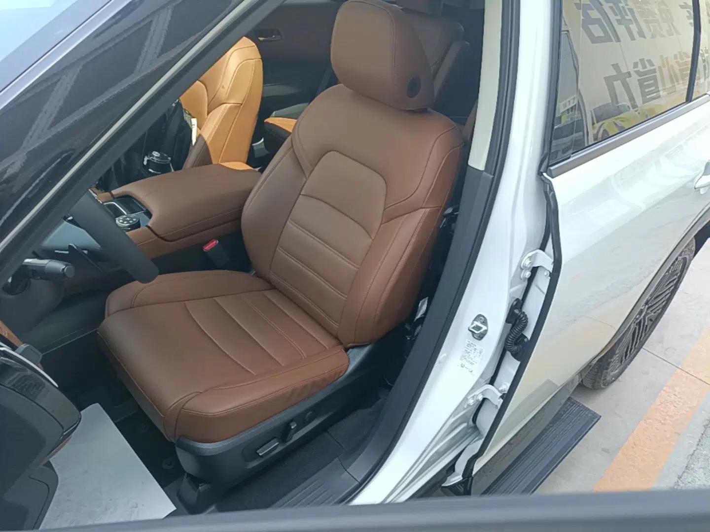 Nissan Pathfinder 2024 380 VC-TURBO Four-Wheel Drive Intelligent Driving Version 6 Seats — миниатюра 17
