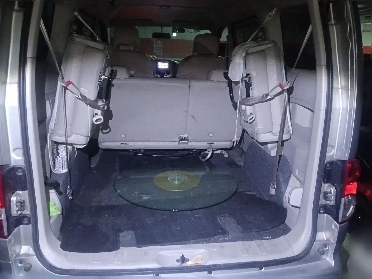 Nissan NV200 2018 1.6L CVT Luxury Model — миниатюра 16