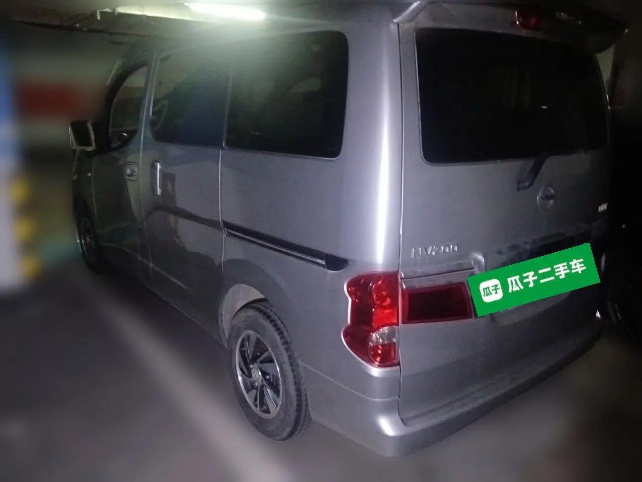 Nissan NV200 2018 1.6L CVT Luxury Model — миниатюра 4