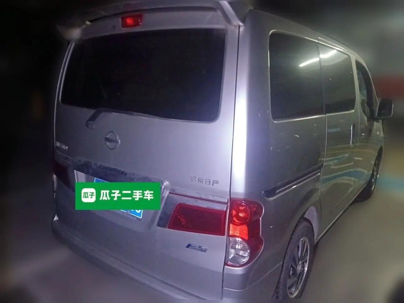 Nissan NV200 2018 1.6L CVT Luxury Model — миниатюра 6