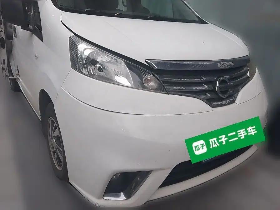Nissan NV200 2016 1.6L CVT Luxury Model — миниатюра 3