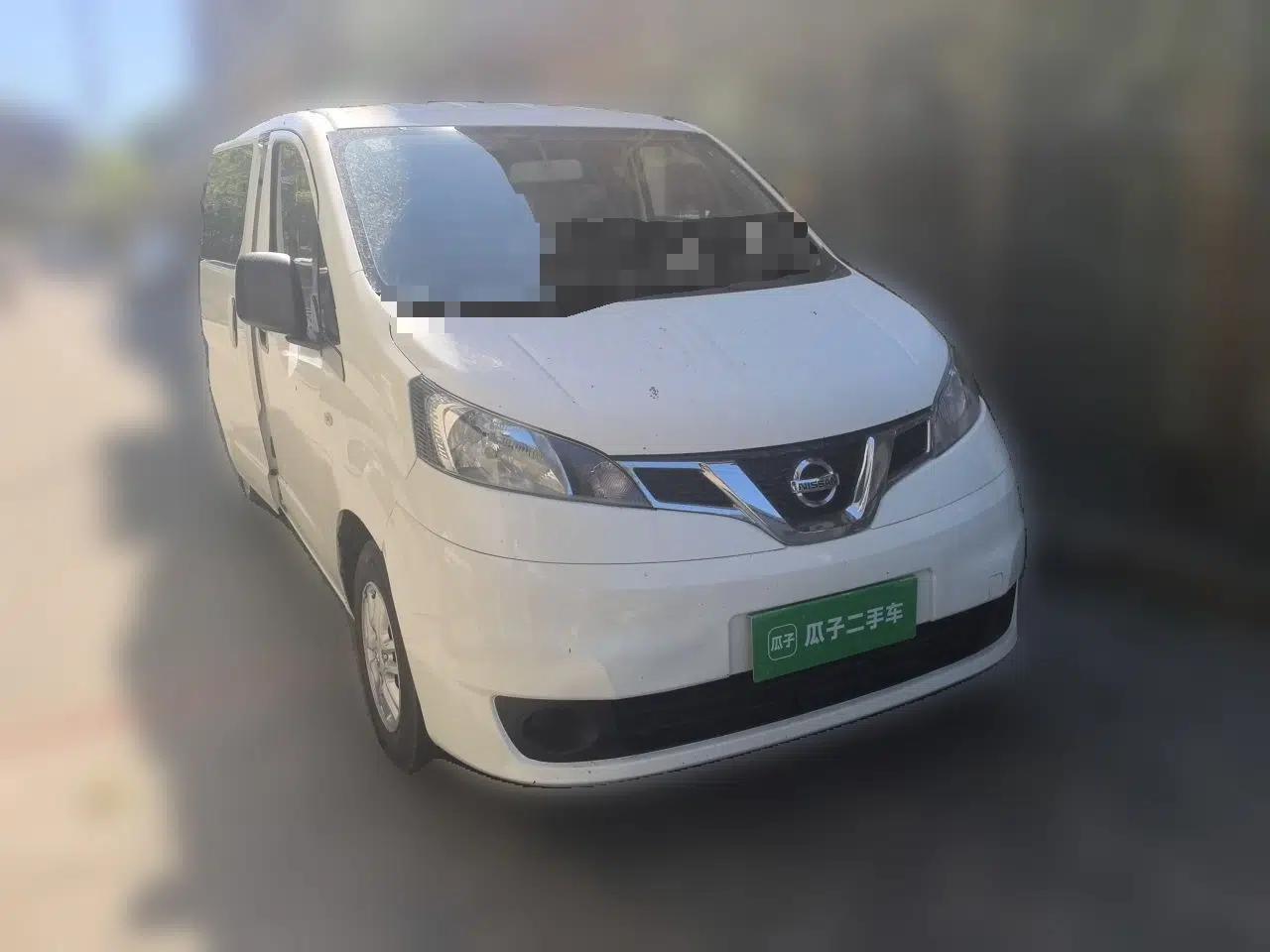 Nissan NV200 2014 1.6L CVT Luxury Model China V Standard — миниатюра 3