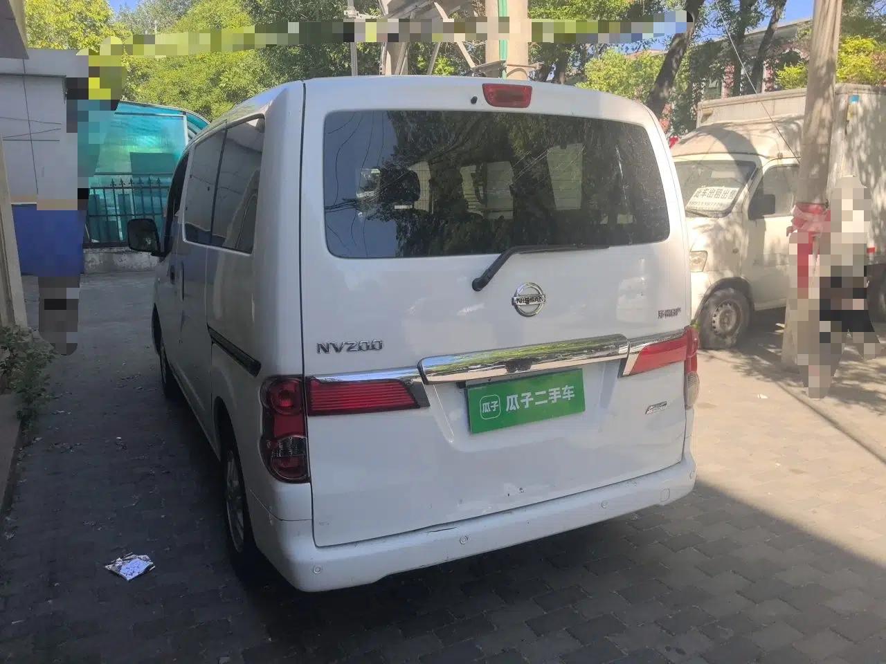 Nissan NV200 2014 1.6L CVT Luxury Model China V Standard — миниатюра 4