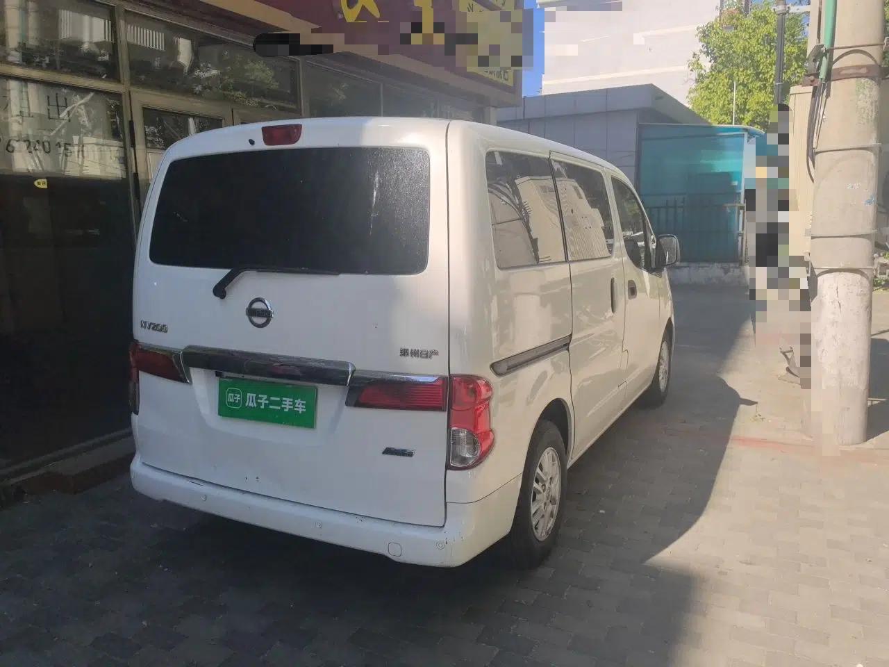 Nissan NV200 2014 1.6L CVT Luxury Model China V Standard — миниатюра 6