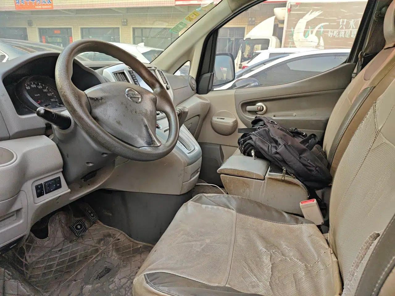 Nissan NV200 2014 1.6L CVT Luxury Model China V Standard — миниатюра 16