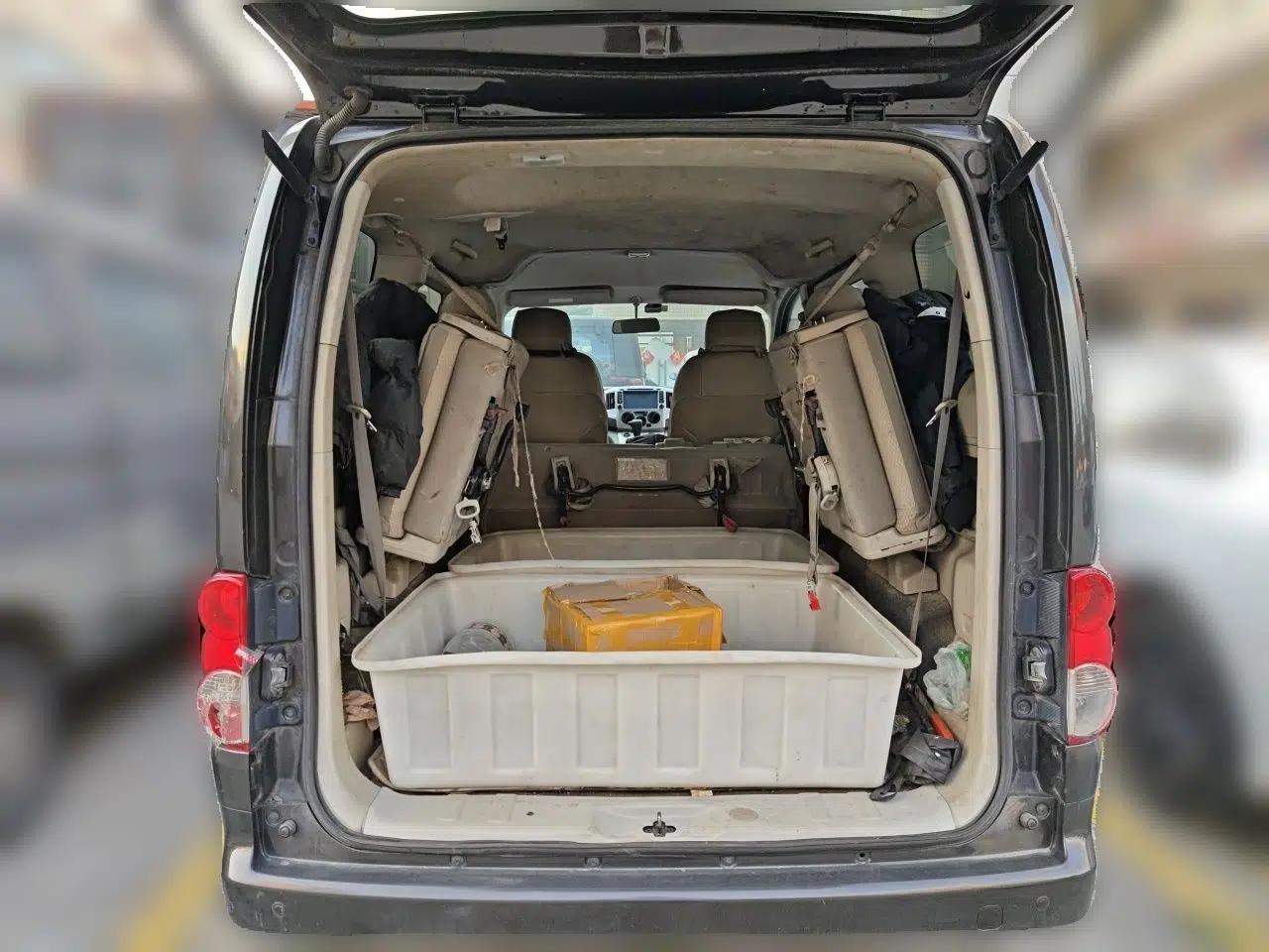 Nissan NV200 2014 1.6L CVT Luxury Model China V Standard — миниатюра 20