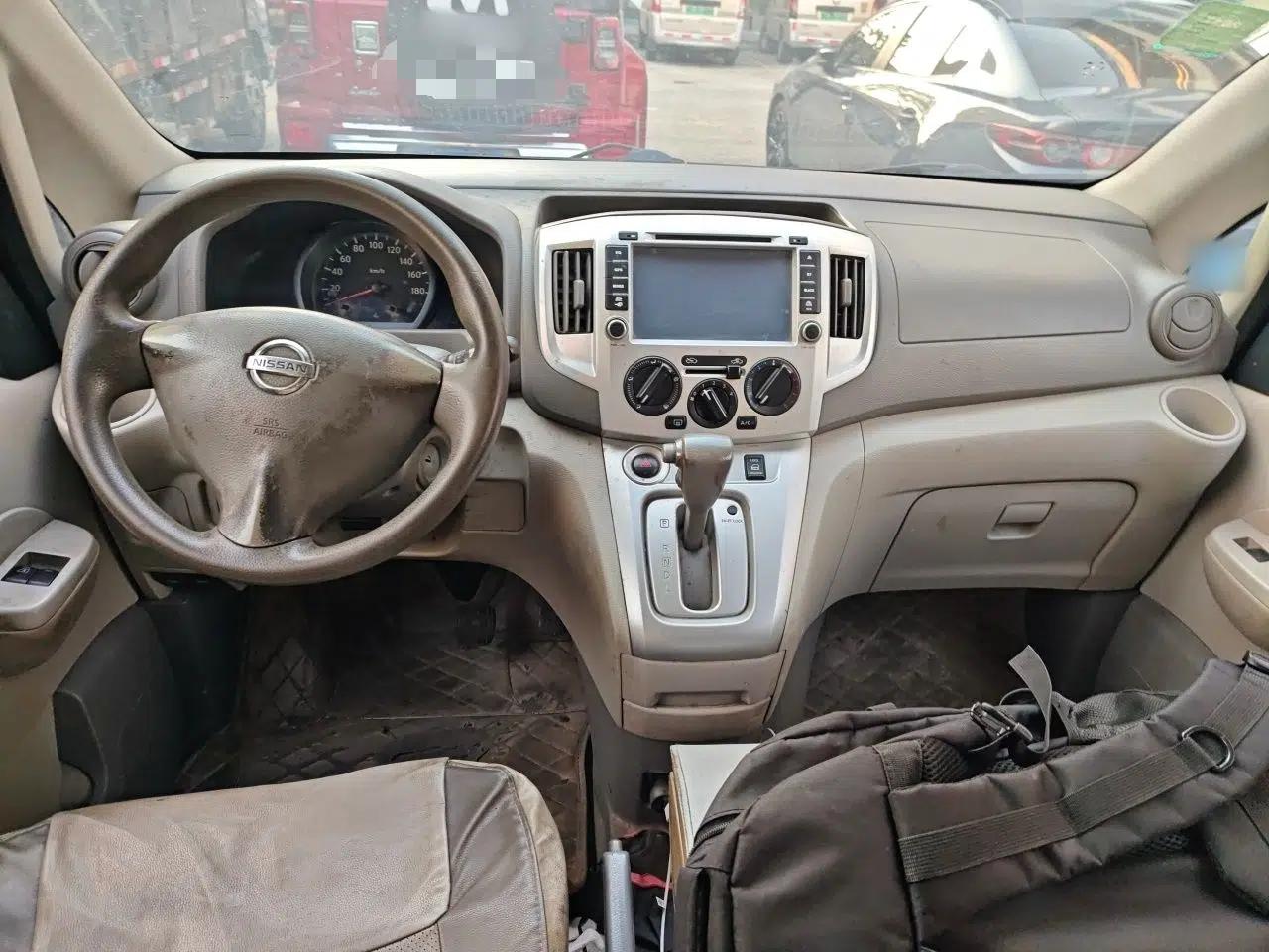 Nissan NV200 2014 1.6L CVT Luxury Model China V Standard — миниатюра 10