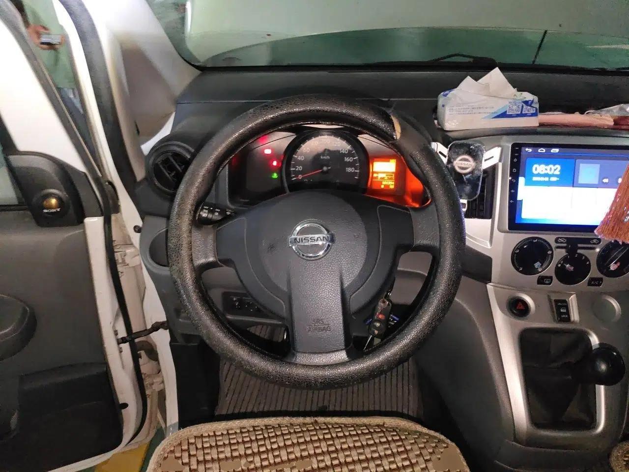 Nissan NV200 2012 1.6L 232 Seats Luxury Version — миниатюра 11