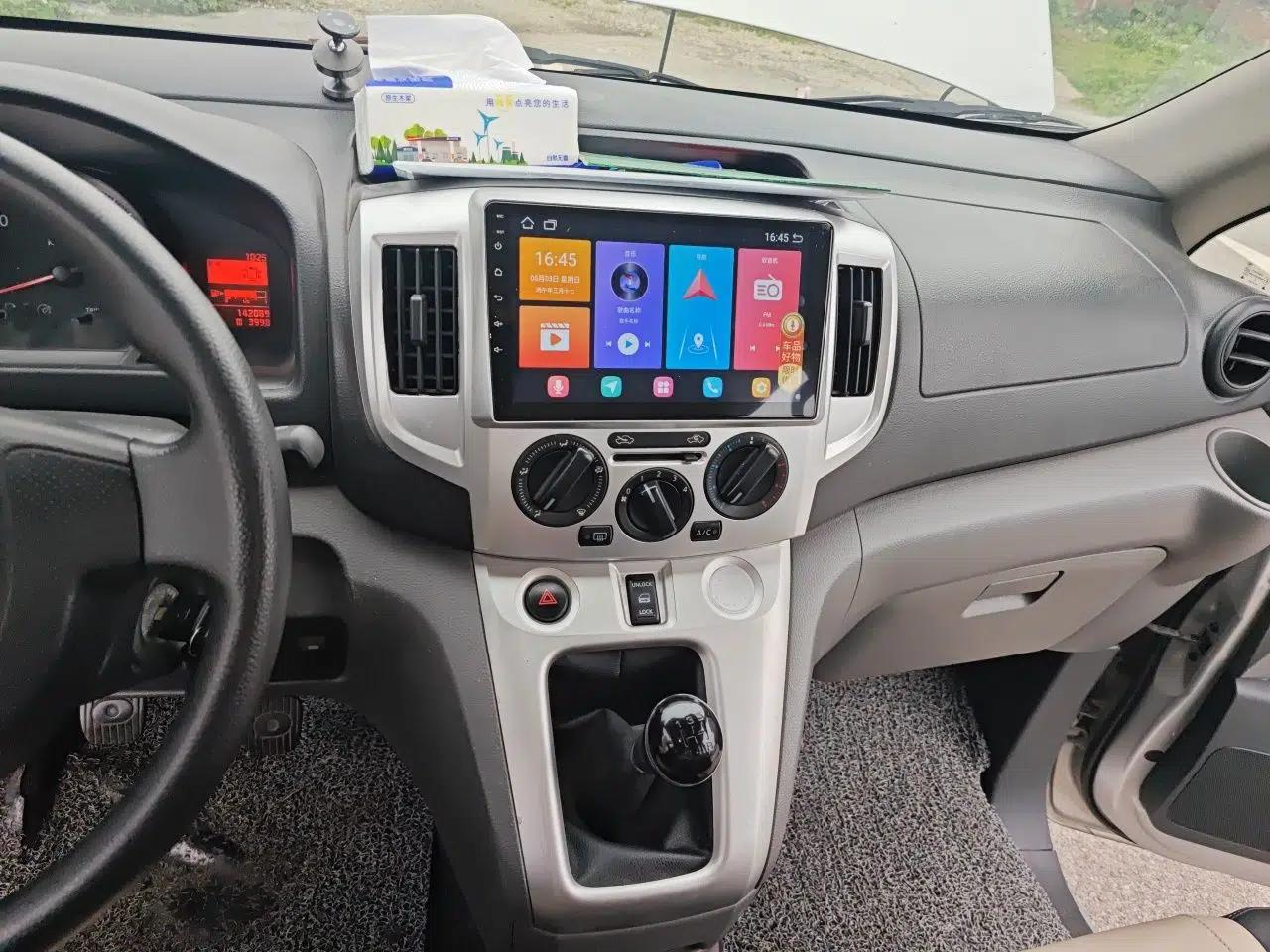 Nissan NV200 2012 1.6L 232 Seats Luxury Version — миниатюра 14