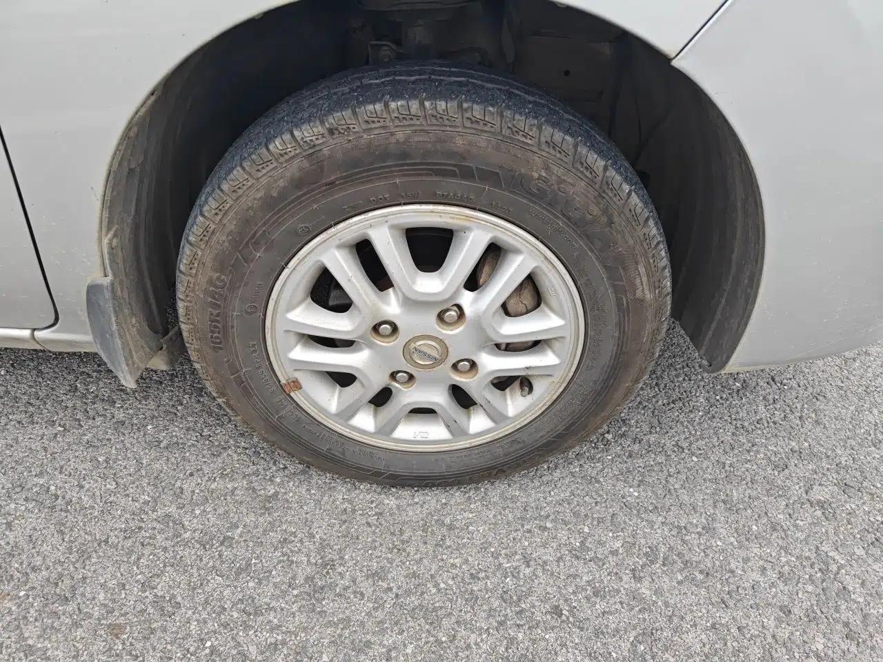 Nissan NV200 2012 1.6L 232 Seats Luxury Version — миниатюра 8