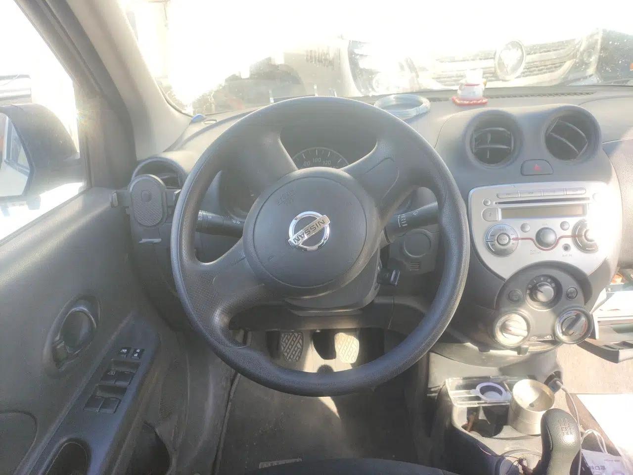 Nissan March 2010 1.5L Manual Easi-Style Edition — миниатюра 11